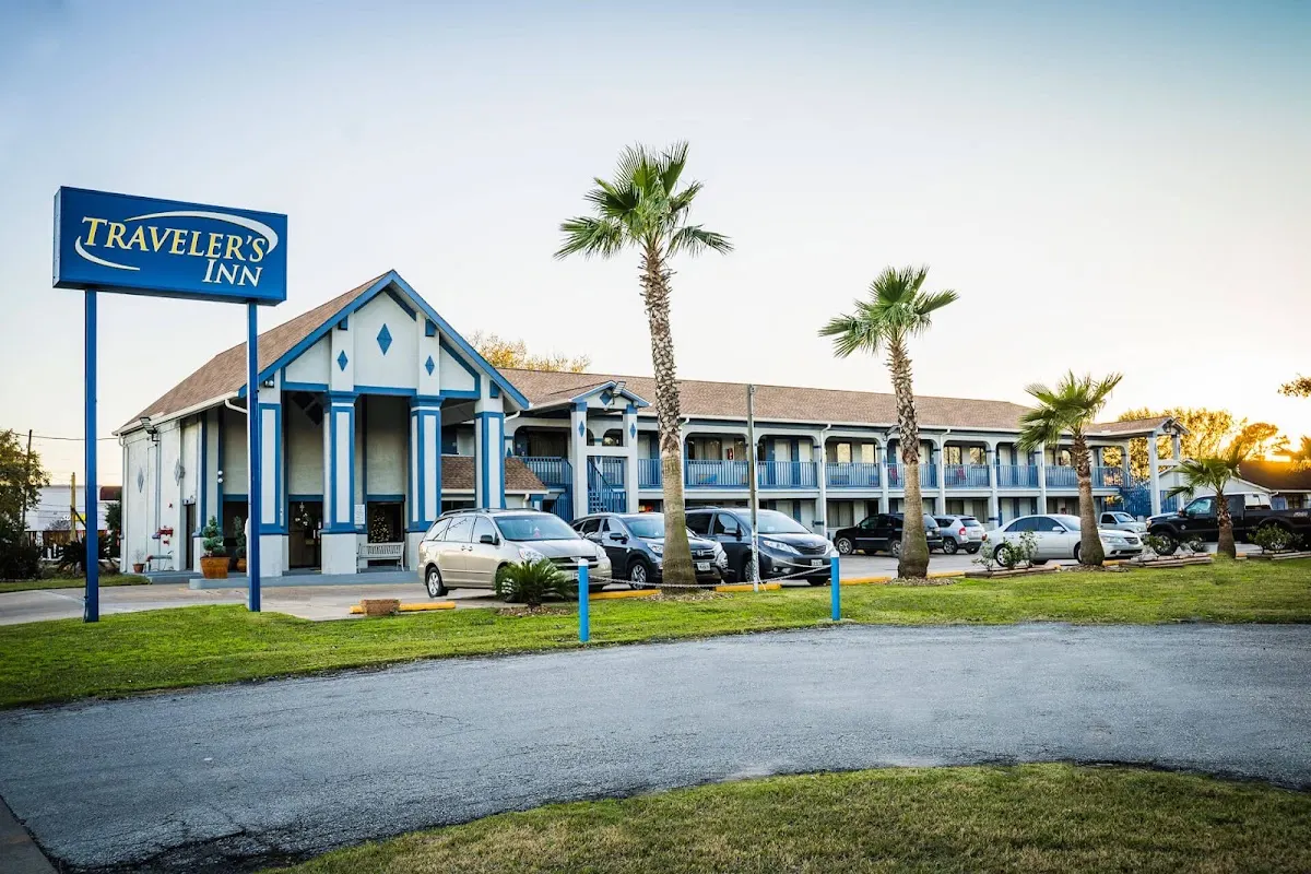 Traveler's Inn