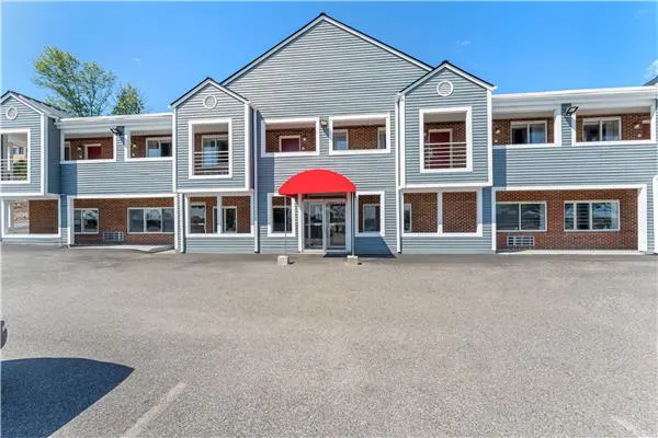 Econo Lodge Cranston - Providence