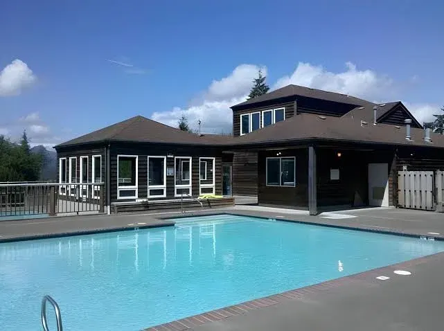 Paradise Cove RV Resort & Marina