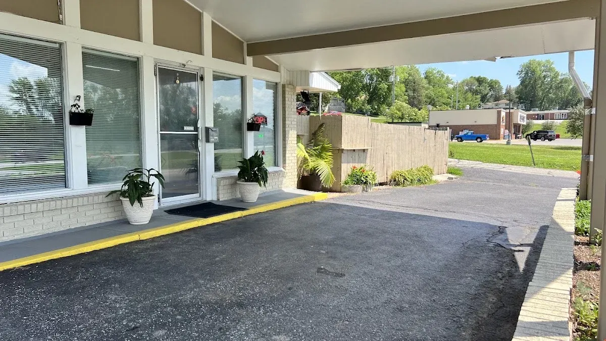 Capri Motel