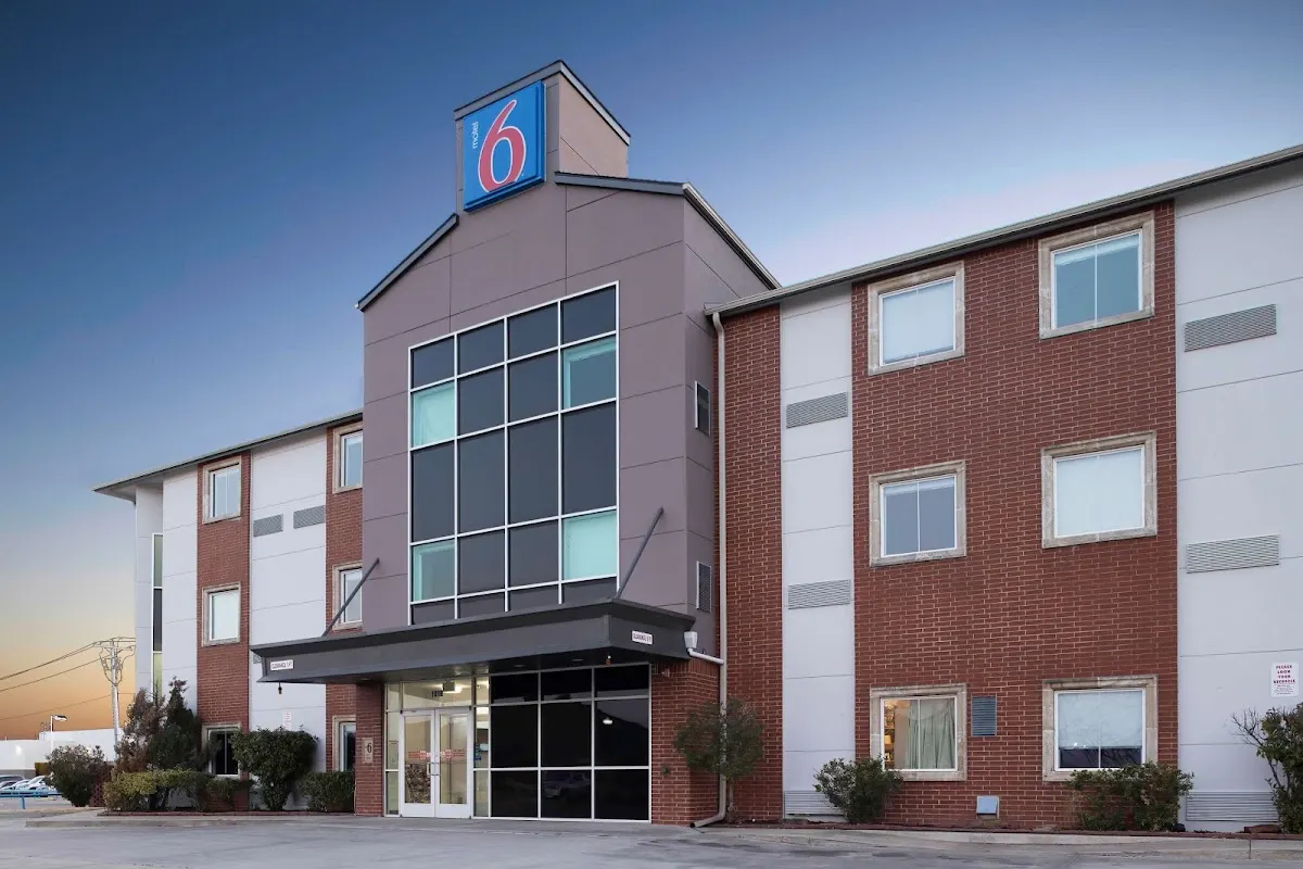 Motel 6 Norman, OK