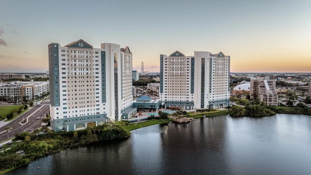 Westgate Palace Hotel / Universal / I-Drive