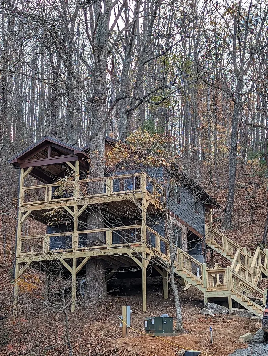The Aerie Treehouse at Stony Woods Estate