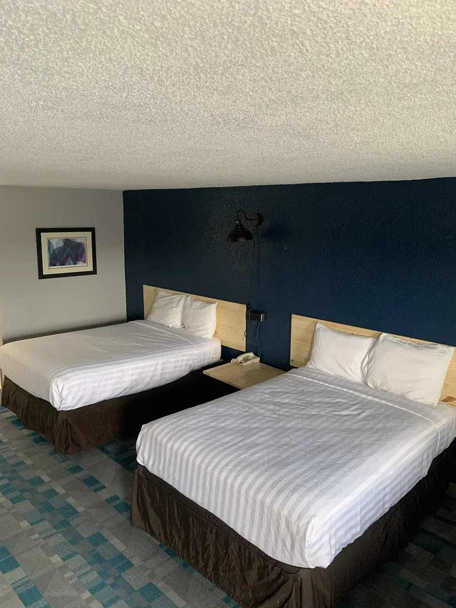 Royal Inn