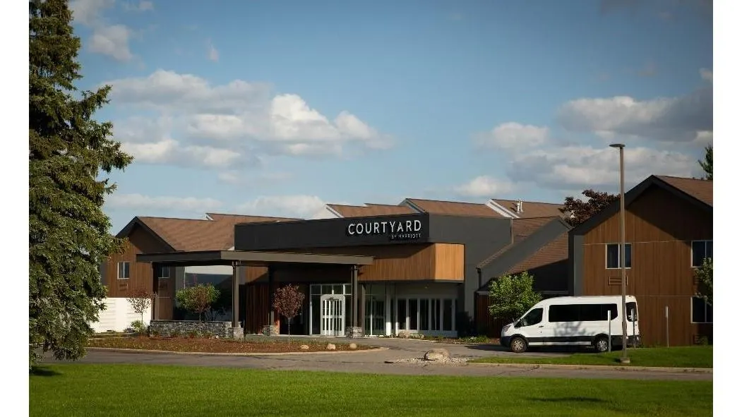 Courtyard by Marriott Lansing