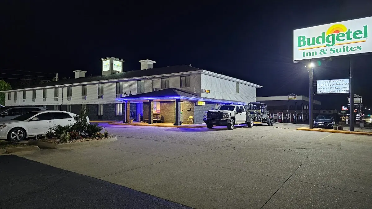 Budgetel Inn & Suites Fort Scott