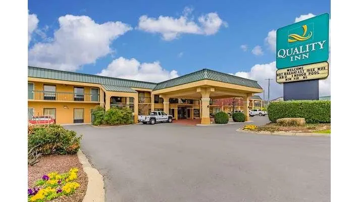 Quality Inn Goodlettsville