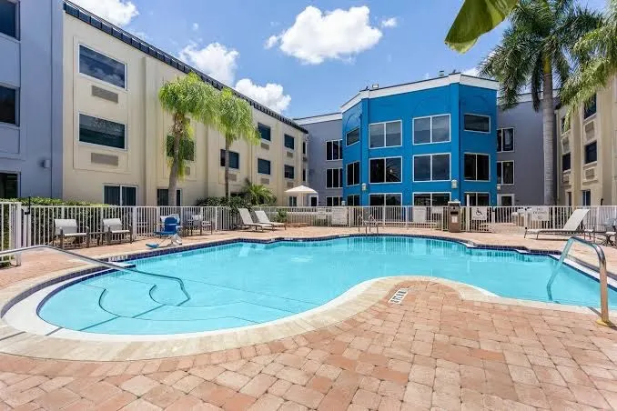Holiday Inn Express Clearwater East - Icot Center, an IHG Hotel