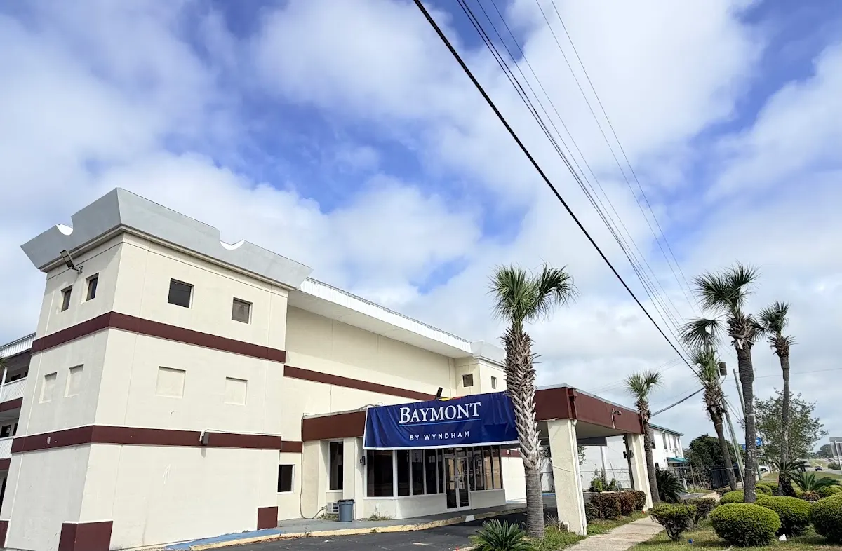Baymont by Wyndham Pensacola NAS Corry Area