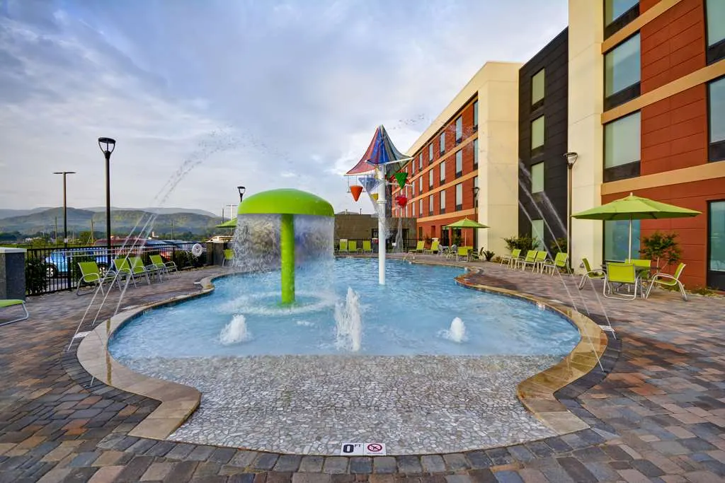 Tru by Hilton Pigeon Forge