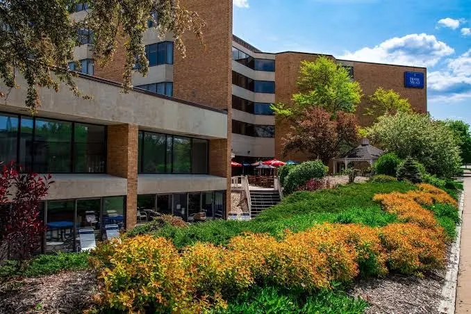 Hotel Mead Resorts & Conventions Center
