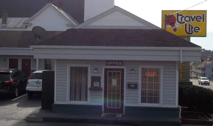 Travel Lite Motel