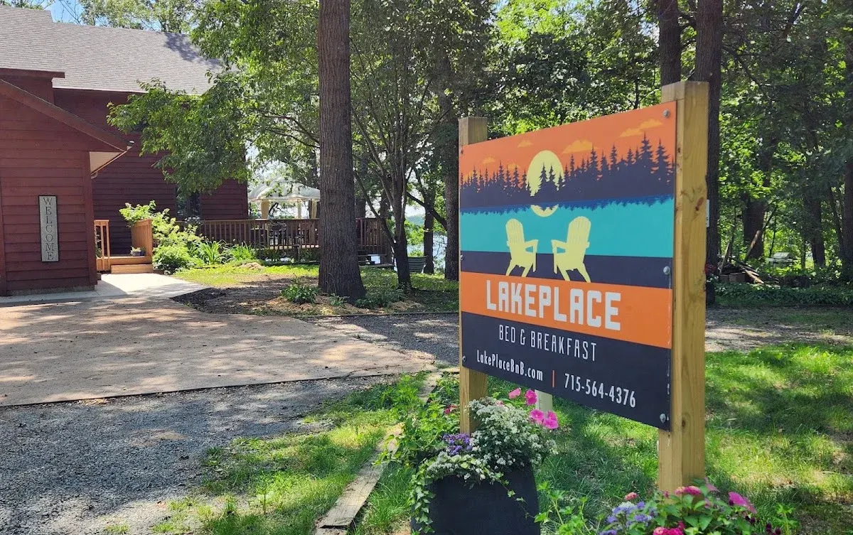 LakePlace Bed & Breakfast