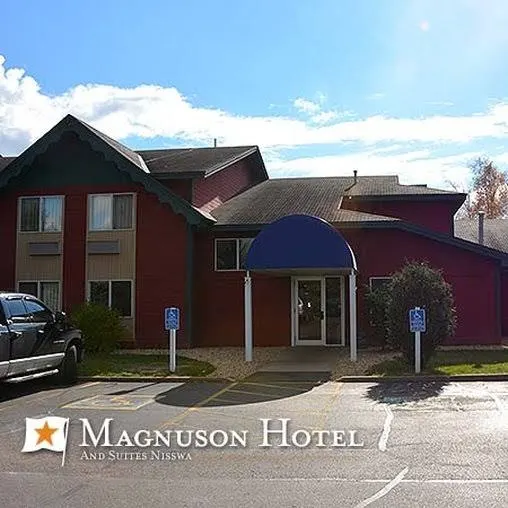 Nisswa Hotel & Suites