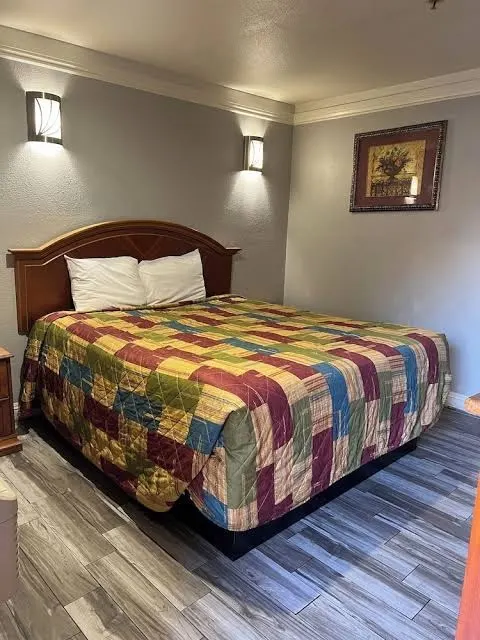 Amber Motel LLP