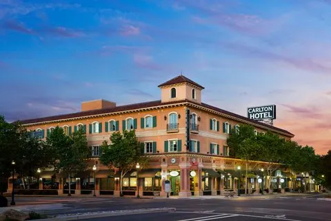 The Carlton Hotel, Atascadero – Paso Robles, a Tribute Portfolio Hotel
