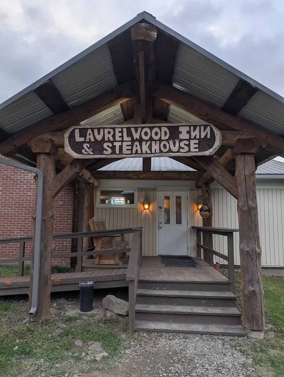 Laurelwood Inn & Steakhouse