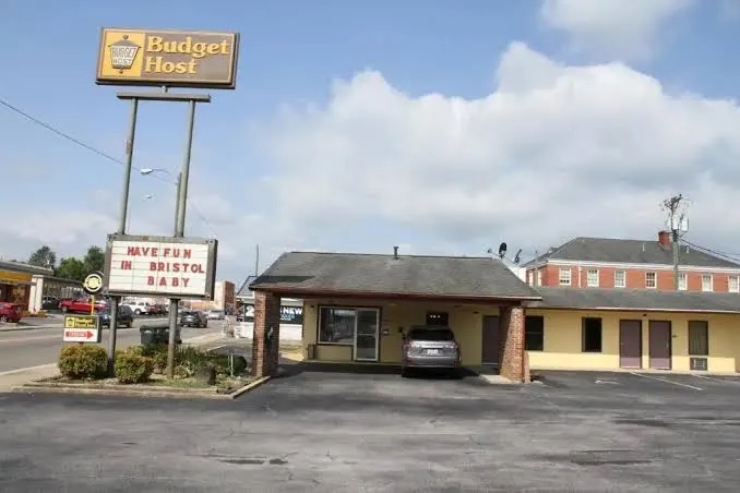 Budget Host Inn