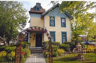 T C Smith Historic Inn Bed & Breakfast