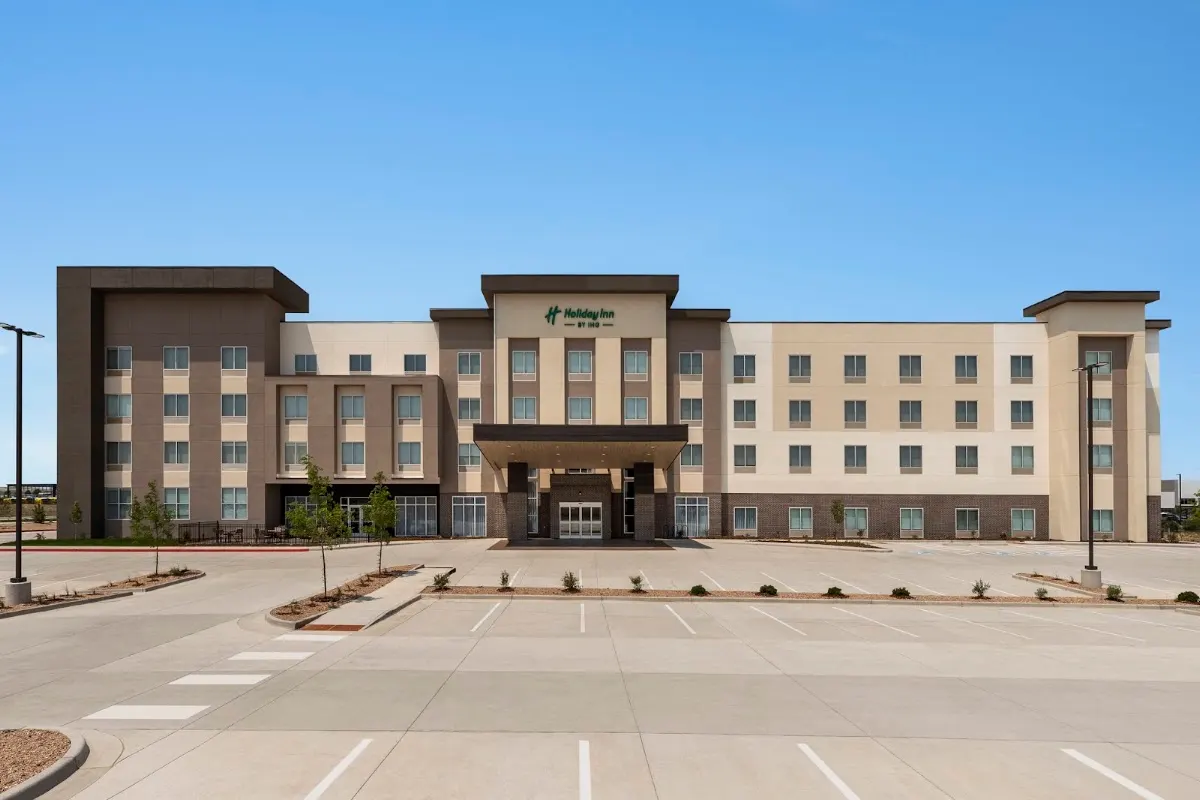 Holiday Inn & Suites Commerce City - Denver Airport by IHG