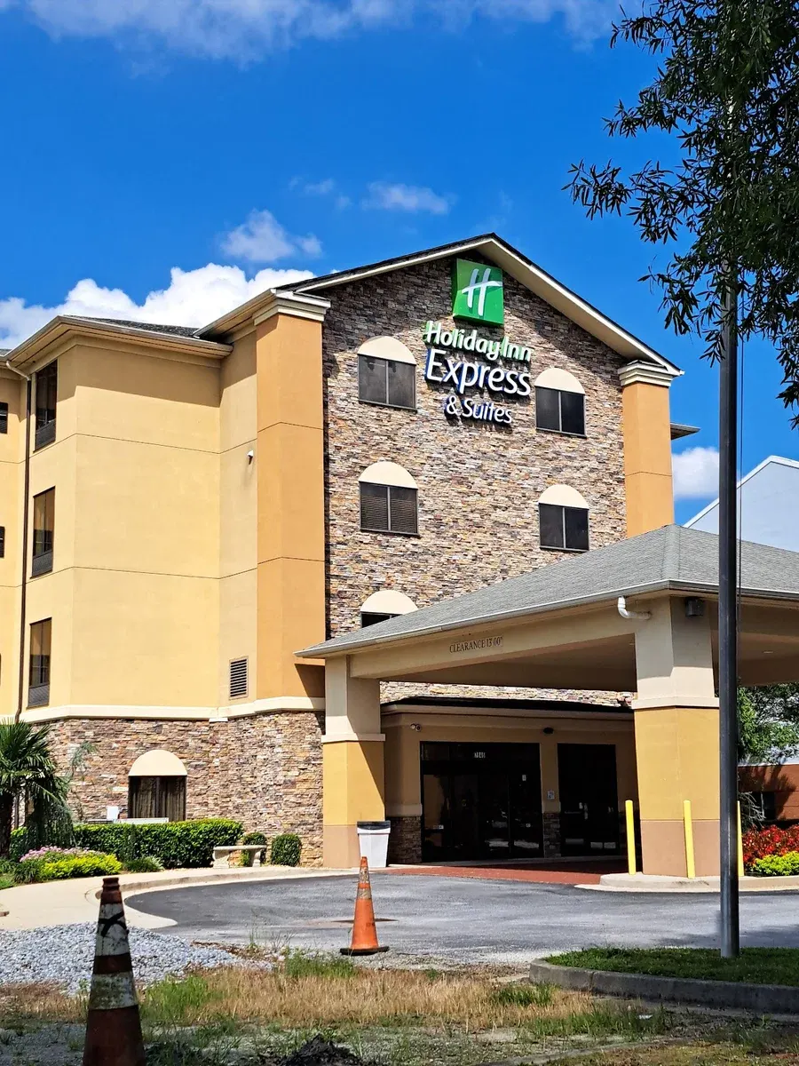 Holiday Inn Express & Suites Atlanta East - Lithonia by IHG