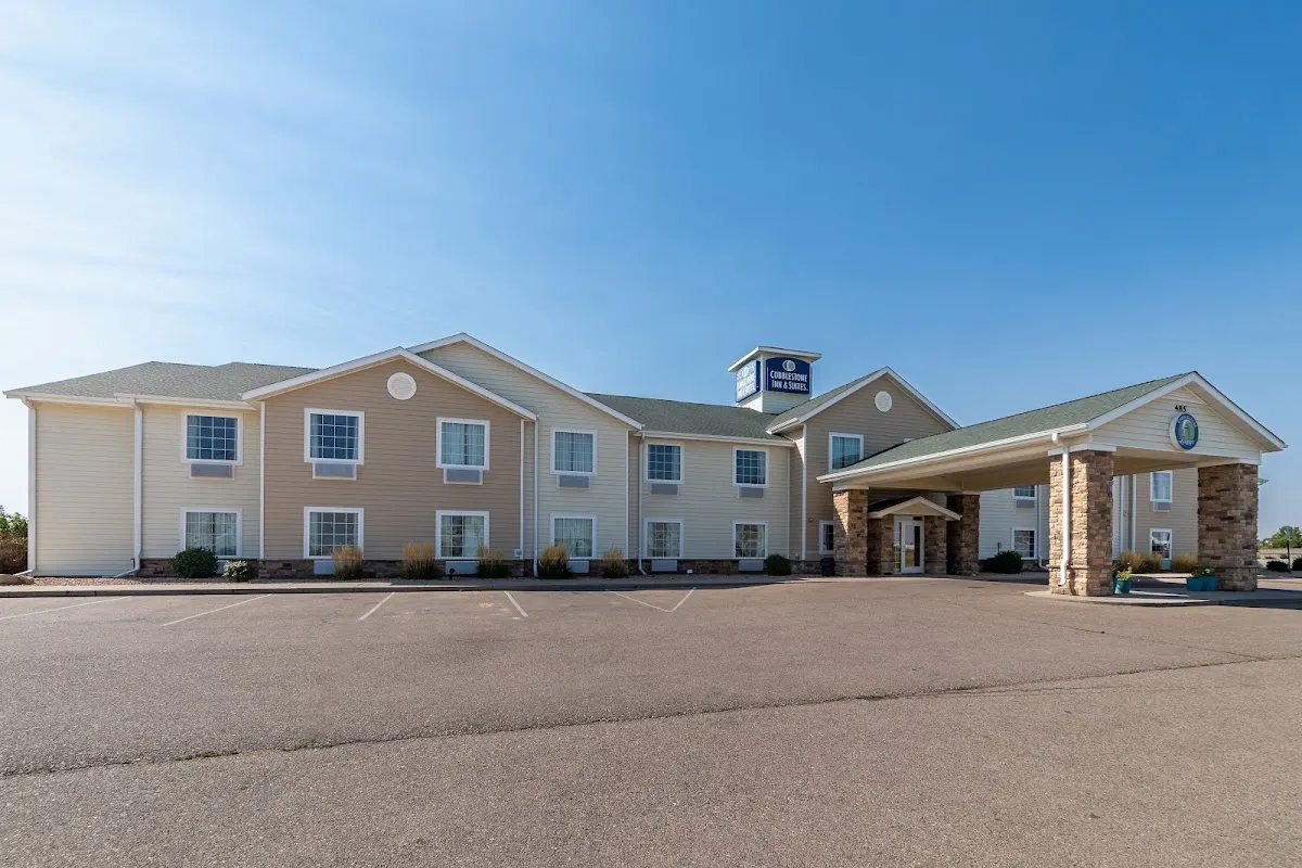Cobblestone Inn & Suites - Eaton, CO