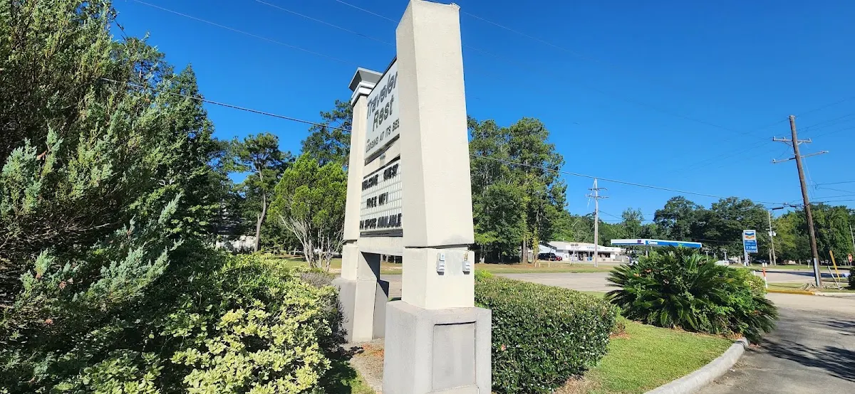 Traveler's Rest Motel