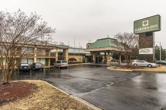 Northeast Garden Inn