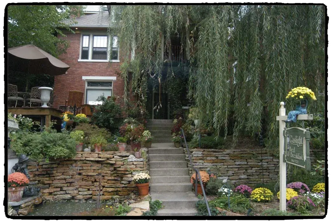 Gaslight Bed & Breakfast