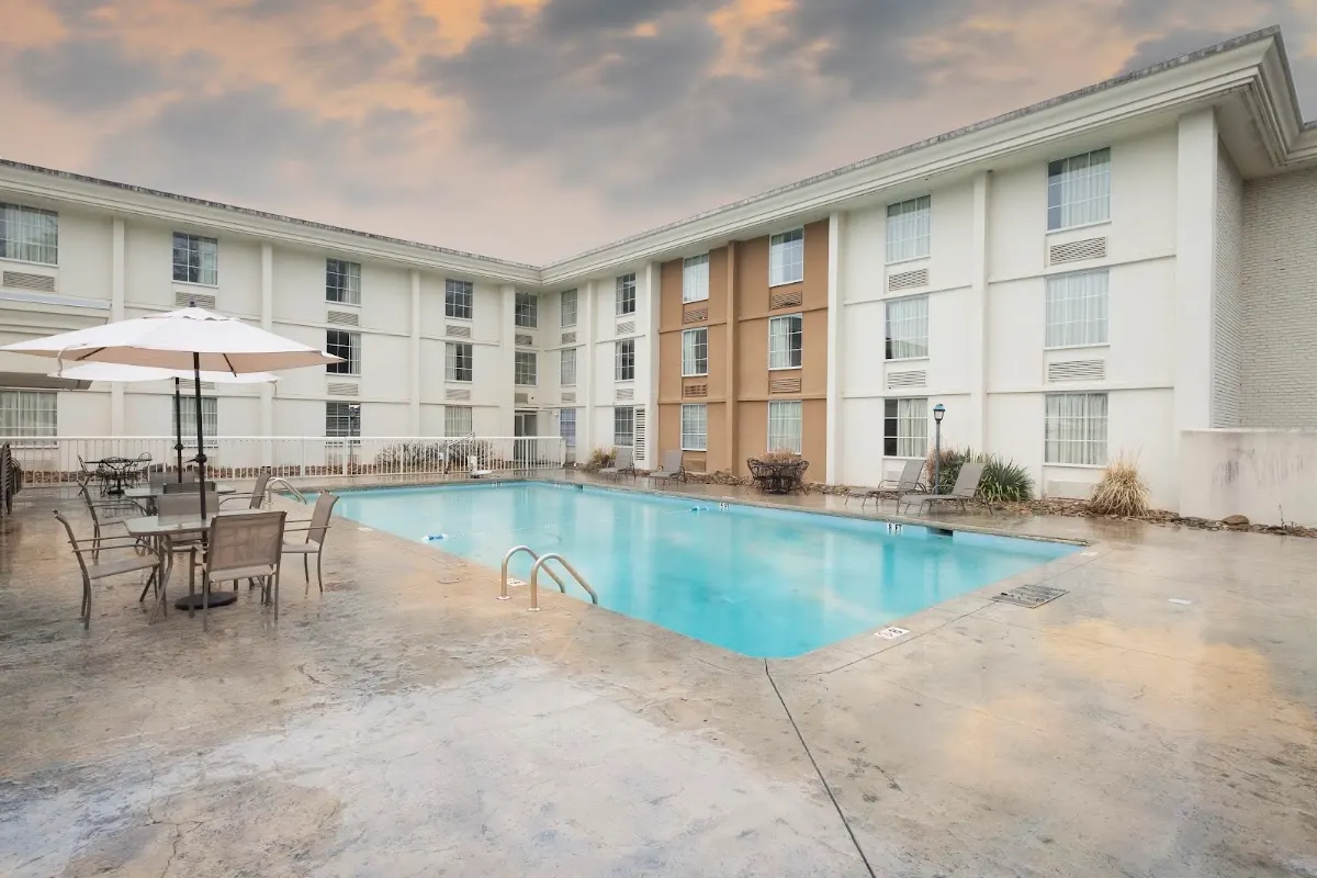 Red Roof Inn Knoxville Central - Papermill Road
