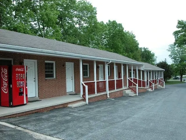Penn Amish Motel