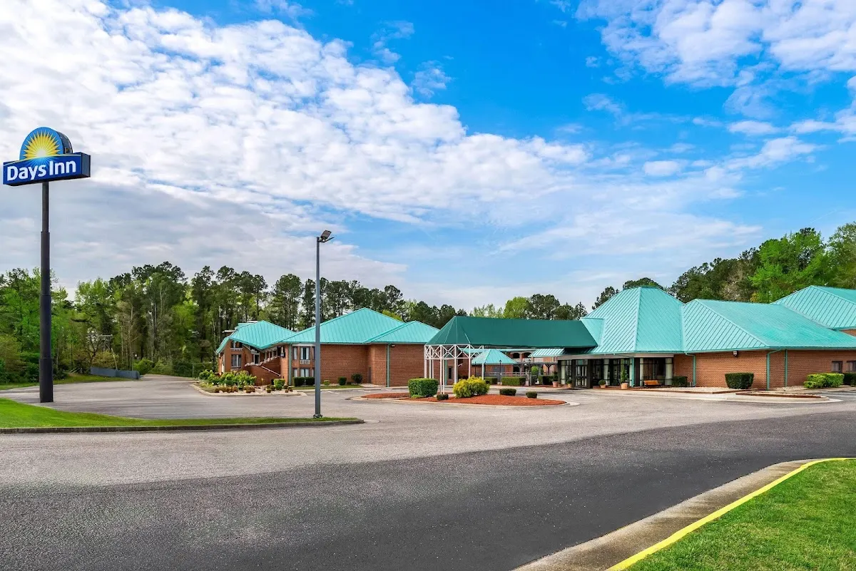 Days Inn by Wyndham Petersburg/South Fort Lee