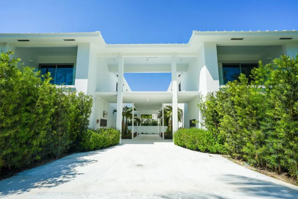 Beach Haus Key Biscayne II