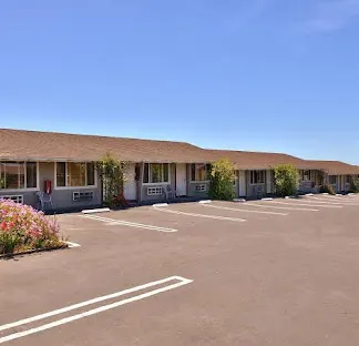 Surf Motel & Gardens