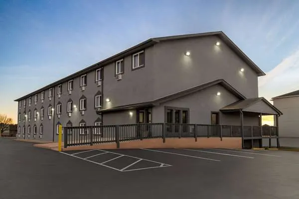 Super 8 by Wyndham Columbus