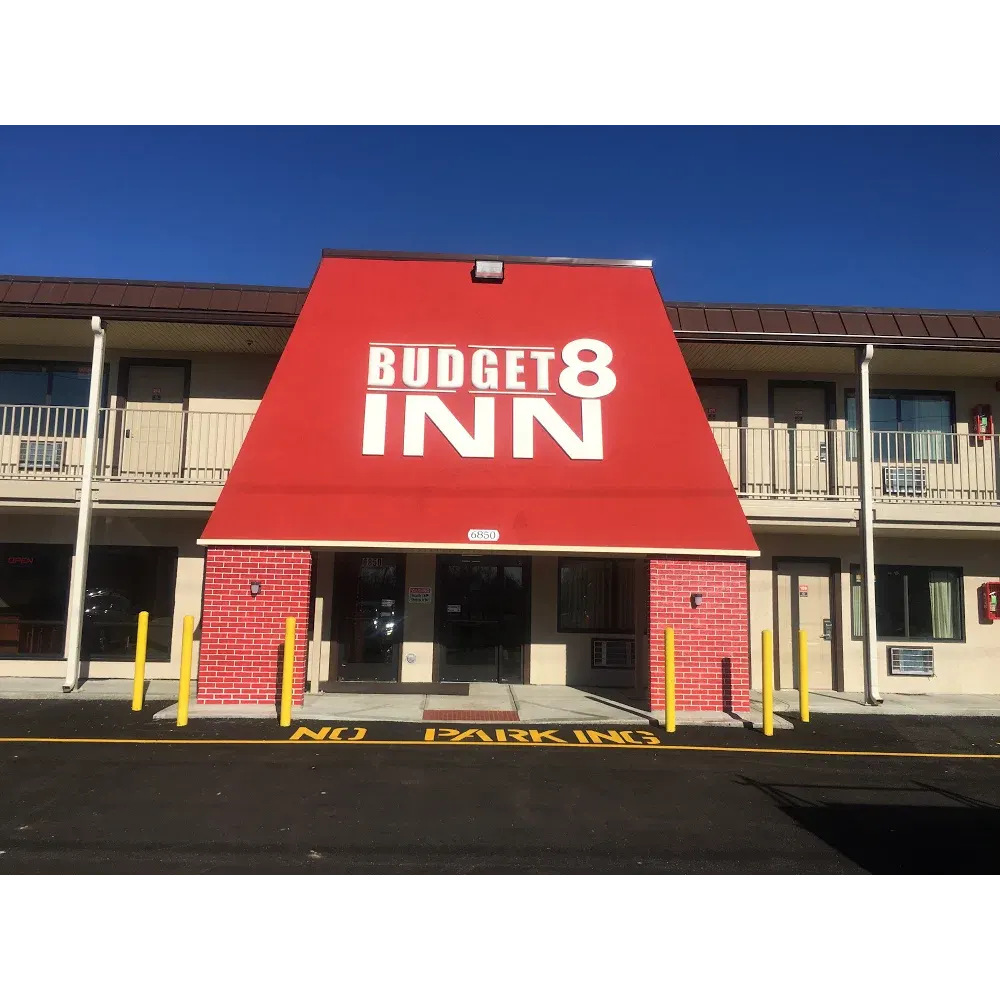 Budget 8 Inn