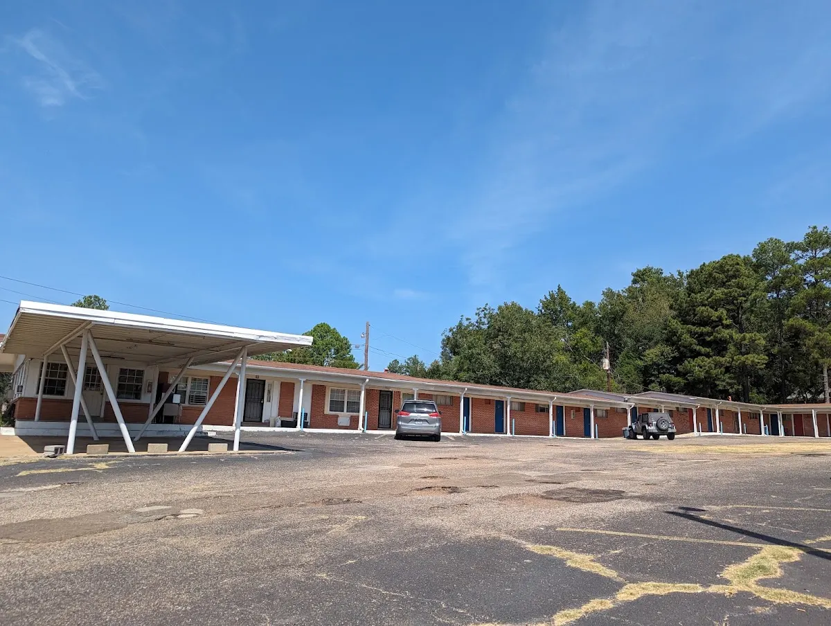 Economy Inn