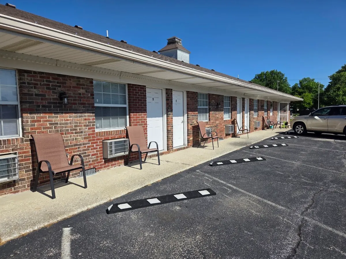 Arthur's Country Inn