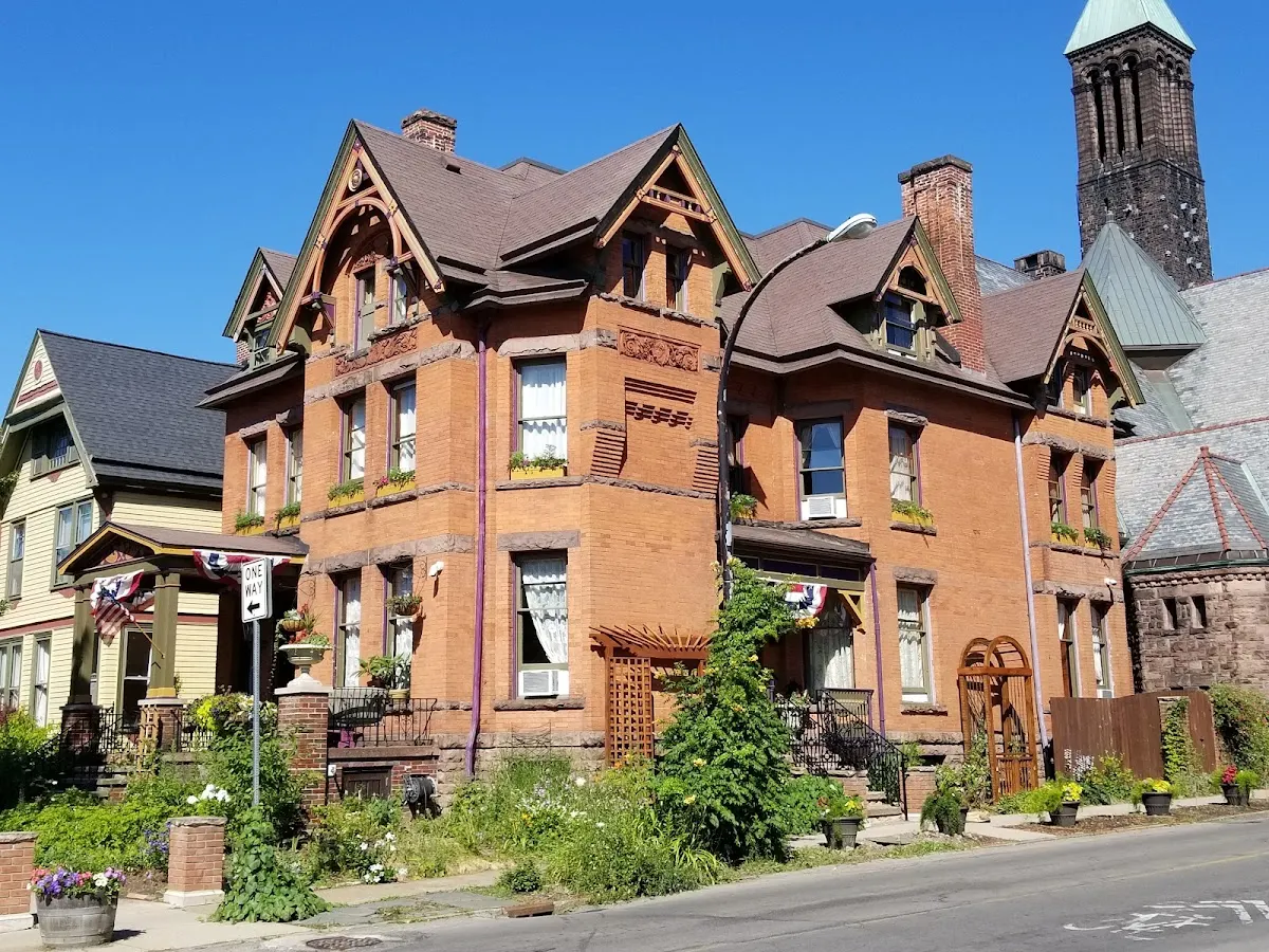 Buffalo Harmony House