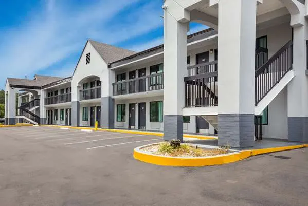 Econo Lodge Mobile Airport Blvd.