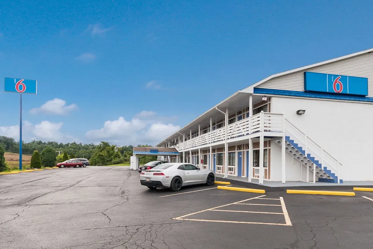 Motel 6 Parkersburg, WV