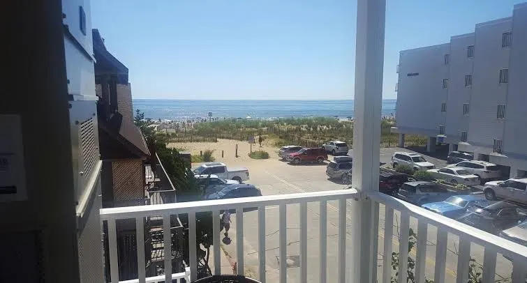 Marylander Hotel Condo