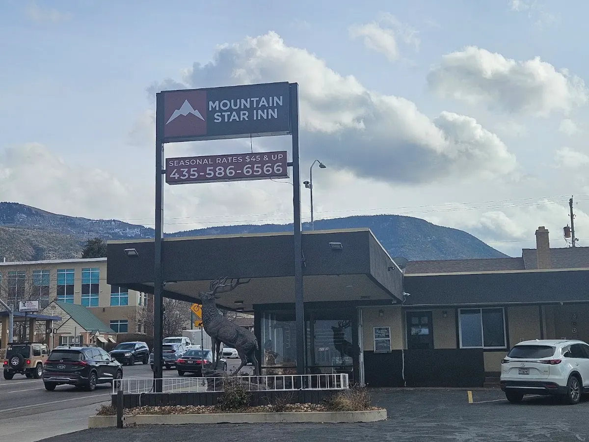 Mountain Star Inn