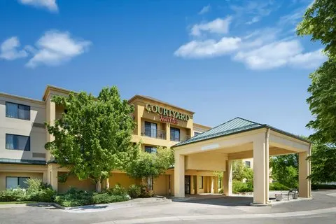 Courtyard by Marriott Boulder Longmont