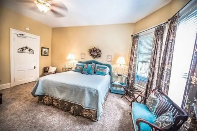 Inn at Saint James Court