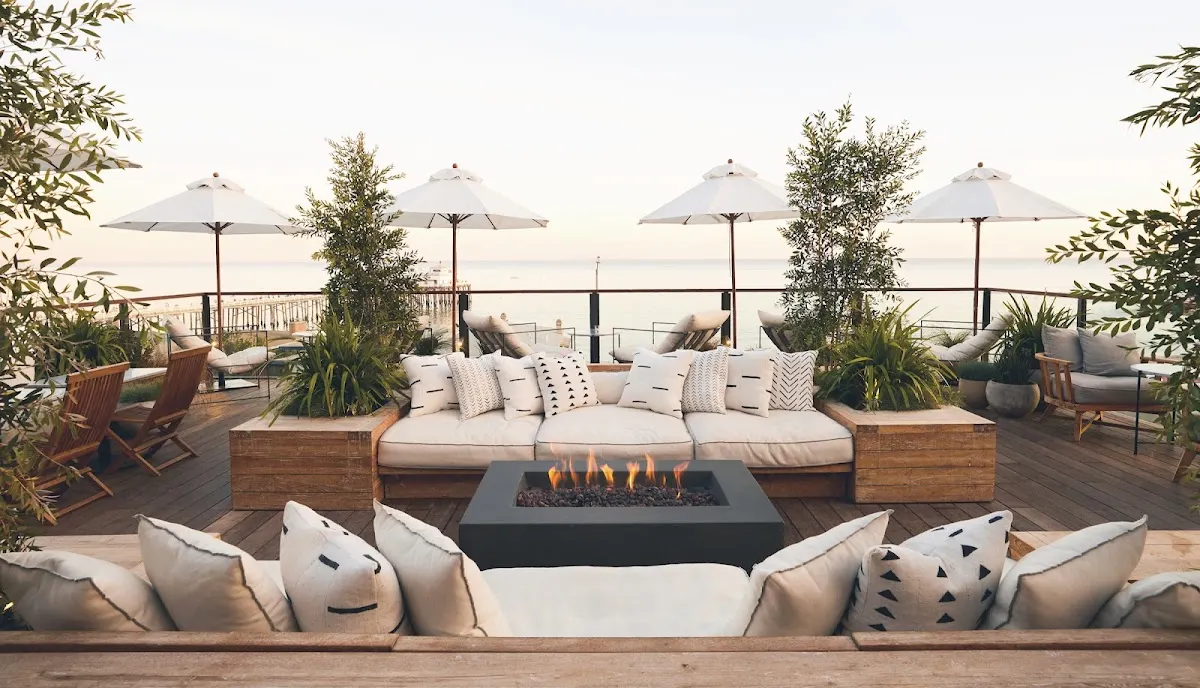 The Surfrider Hotel