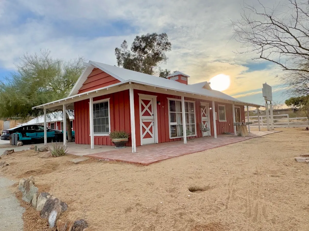 Joshua Tree Ranch House Motel