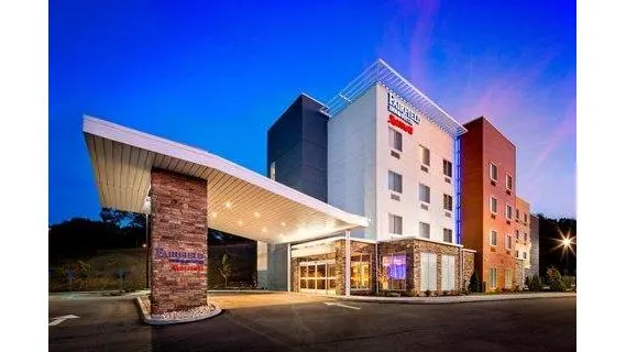 Fairfield by Marriott Inn & Suites Monaca