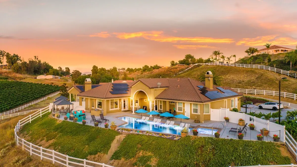 Gaia Inn & Spa by Temecula Inns