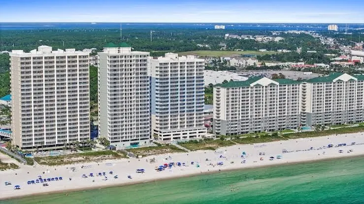 Twin Palms Resort - Panama City Beach Vacation Rentals by Avari